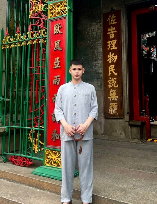 Lãnh tụ Ấn Độ nút nhựa