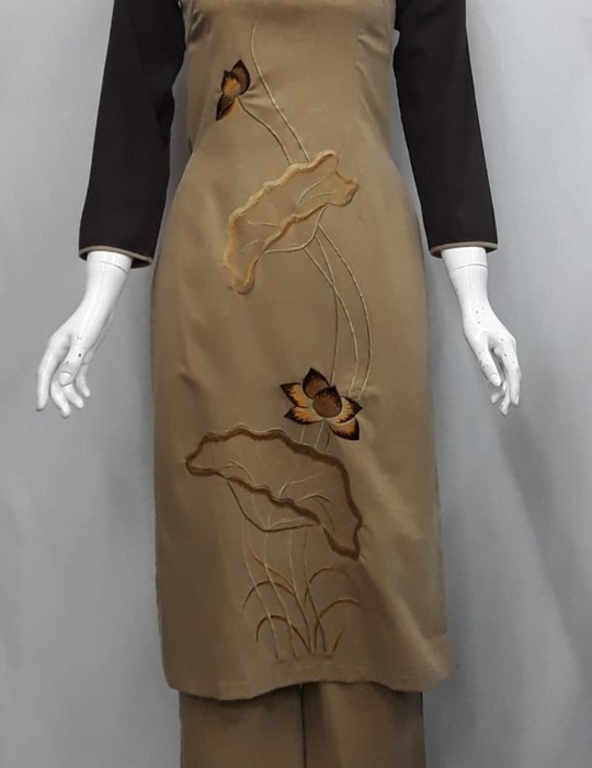 Linen lụa thêu 