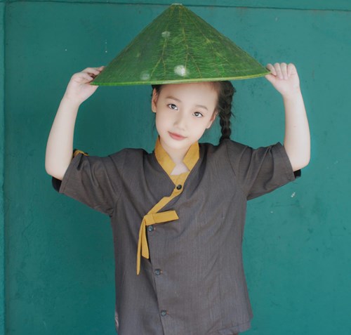 Thái viền Ấn Độ nơ cho bé