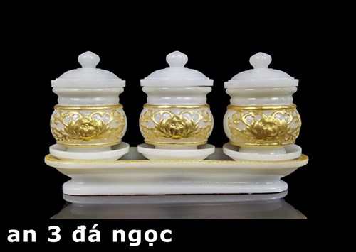 Án 3 đá trắng 