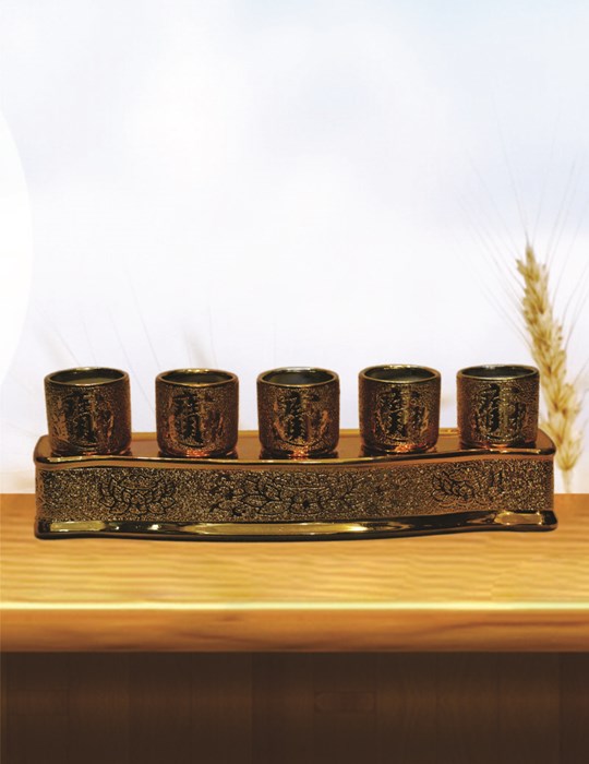 Án 5 kim tuyến