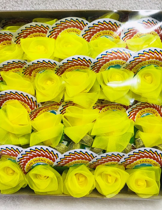 Bông Hồng Vol Vàng Lớn