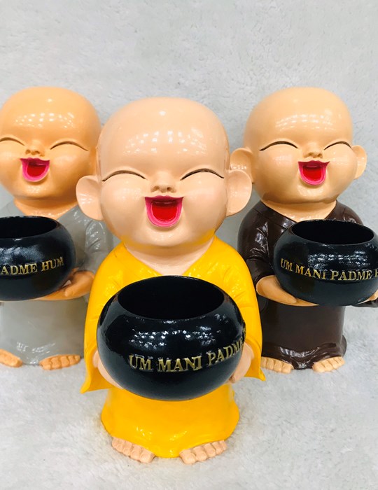 Chú Tiểu Ôm Bát B34, B35, B36