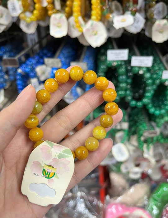Chuỗi não nứt vàng 8 li