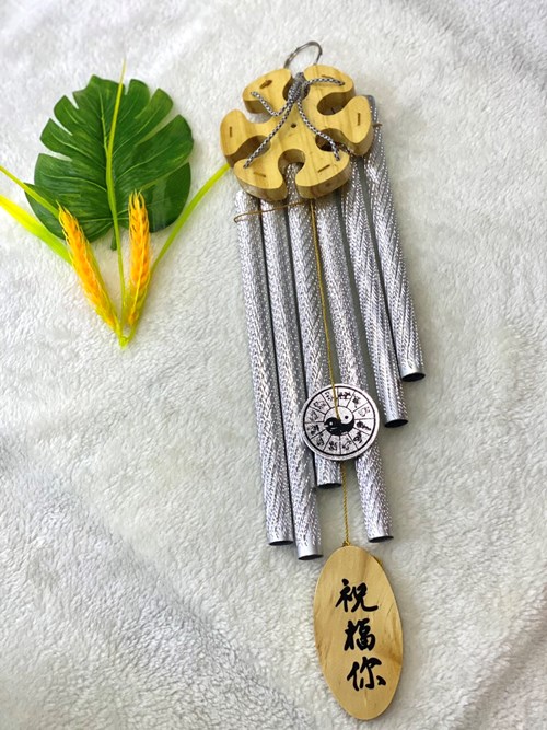 Chuông gió trung 