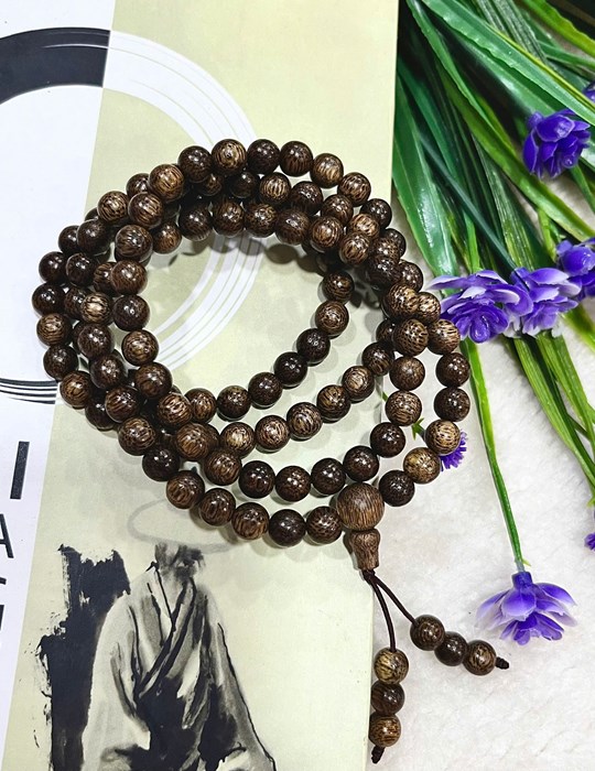 Cổ trầm gió 6 li 108 hạt