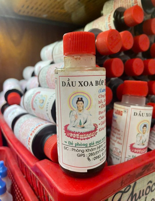 Dầu xoa bóp gia truyền