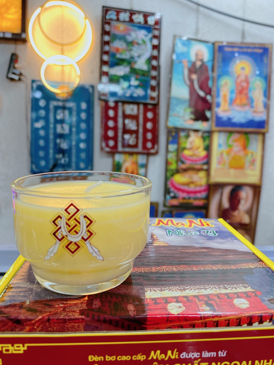 Đèn cầy bơ mani như ý