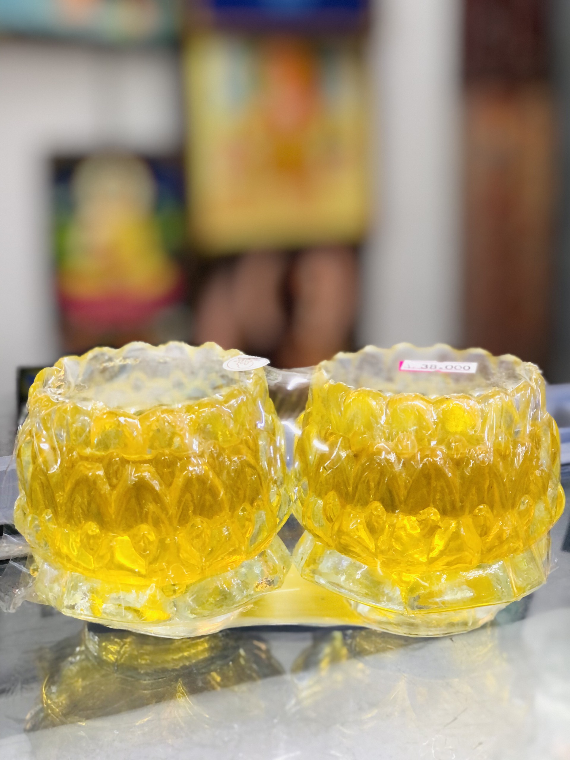 Đèn cầy vàng 38k