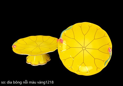 Dĩa Bông Sen Nổi Vàng 9in