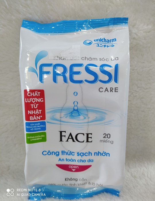Khăn giấy ướt bỏ túi Fressi Care Face