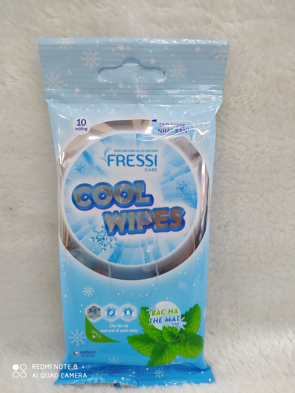 Khăn giấy ướt bỏ túi Fressi Cool Wipes