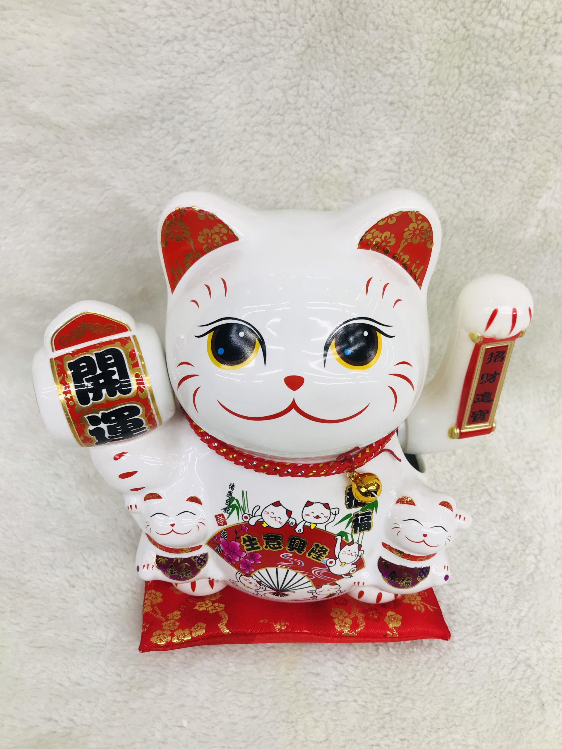 Mèo ngoắc tay 8 in 1