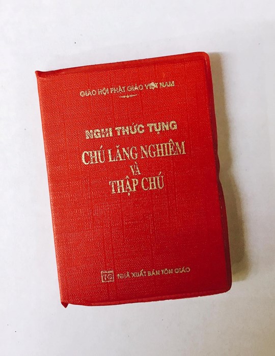 Nghi Thức Tụng Chú Lăng Nghiêm và Thập Chú