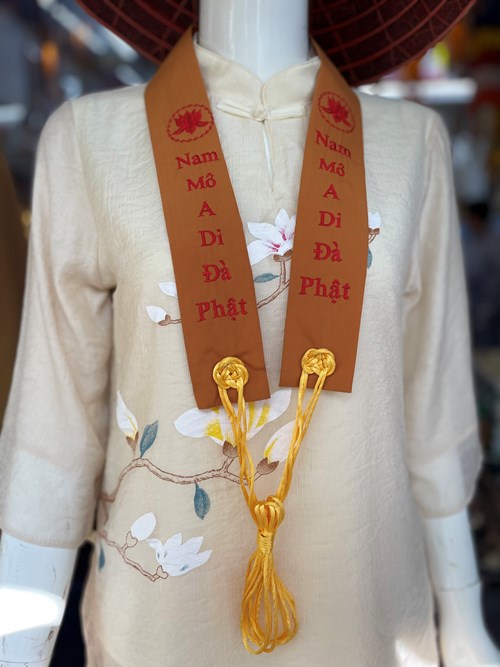 Pháp Y Thêu MS3