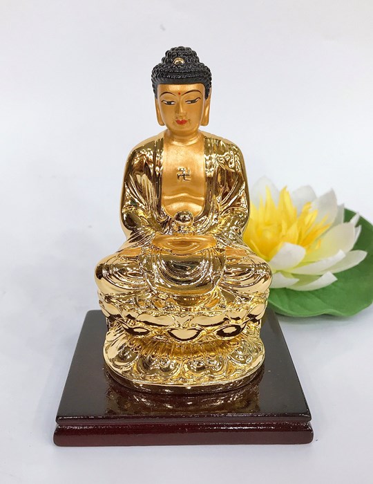Phật tổ bưng ngọc xi vàng XV06