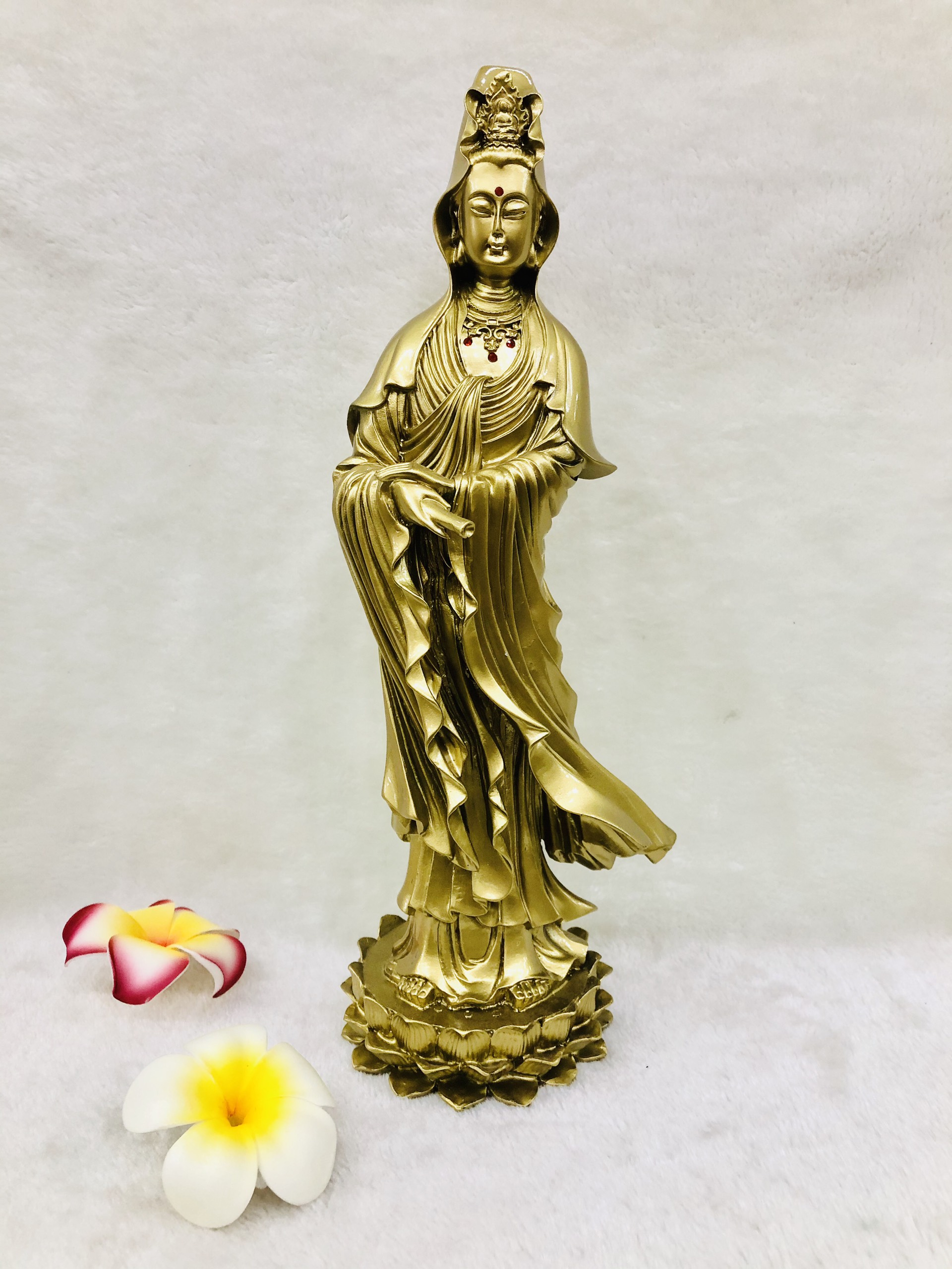 Quan Âm Đứng 37cm QA36