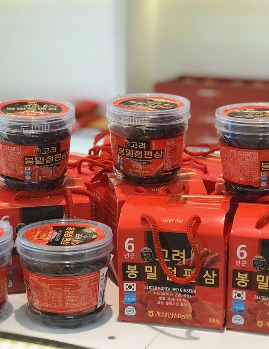 SÂM TẨM MẬT ONG hủ 200gr 
