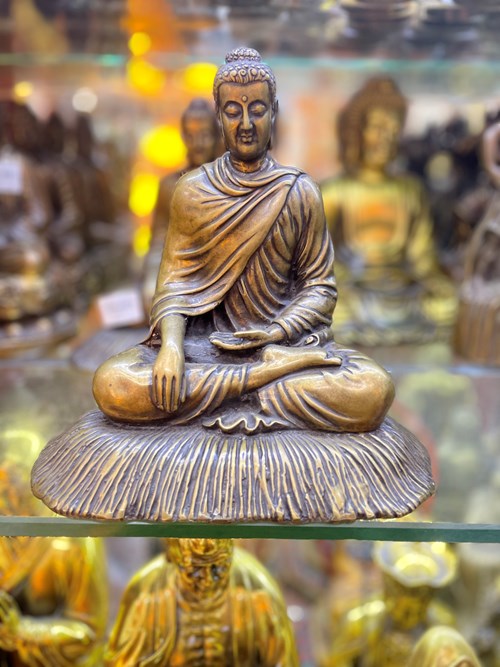 tượng bổn sư ngồi rơm 20