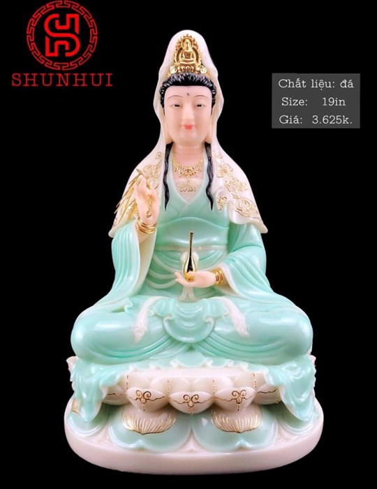 Tượng quan âm màu xanh