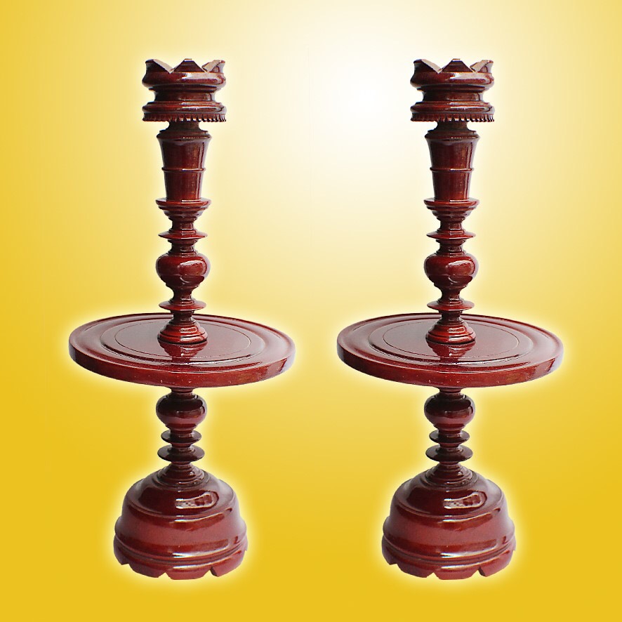 Chân đèn gỗ Tràm 5 tấc