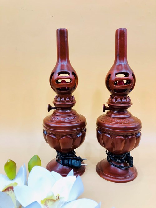 Đèn dầu xà cừ 30cm