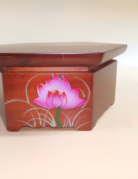 Đôn Gỗ Lục Giác Tràm 25cm