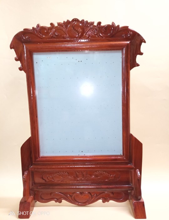 Khung hình gỗ hương 21*31 VD