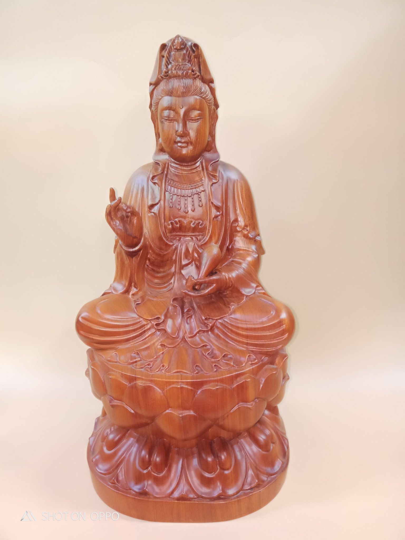 Quan Âm Gỗ Hương 20cm