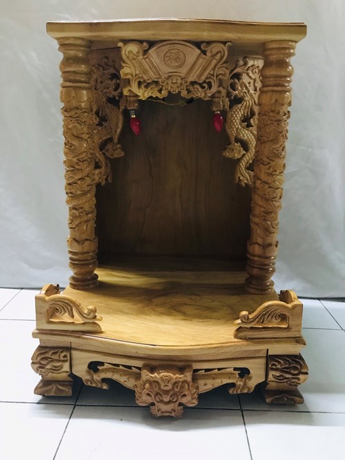 Trang thờ gỗ gõ 50 cột chạm tròn